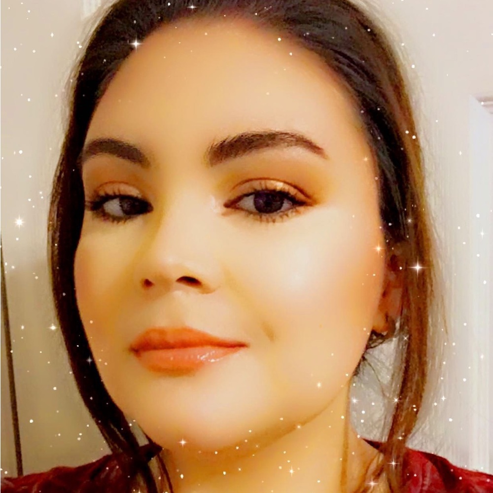 Meet your Posher, Nilza